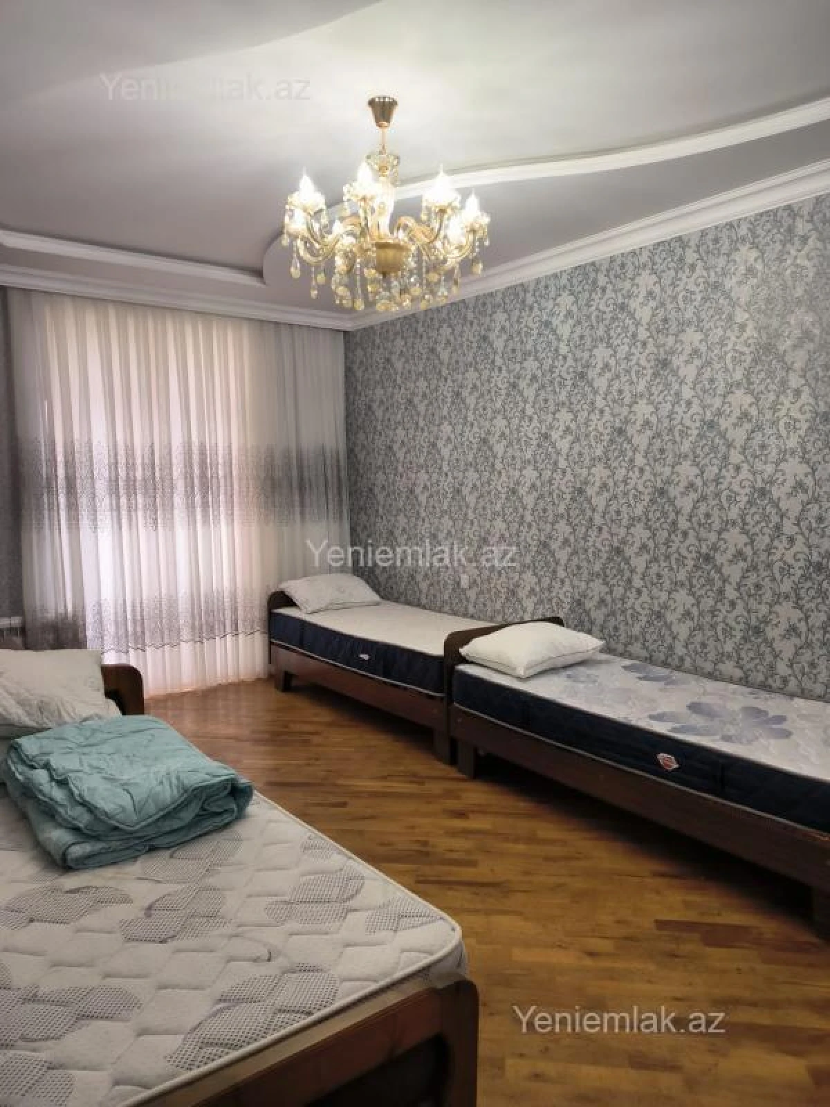 Satılır 4 otaqlı yeni tikili 150 m²