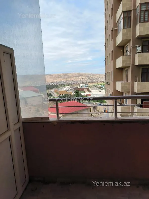 Satılır 4 otaqlı yeni tikili 150 m²