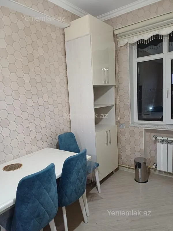 Satılır 3 otaqlı yeni tikili 85 m²