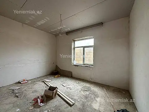 Satılır 4 otaqlı həyət evi 140 m²