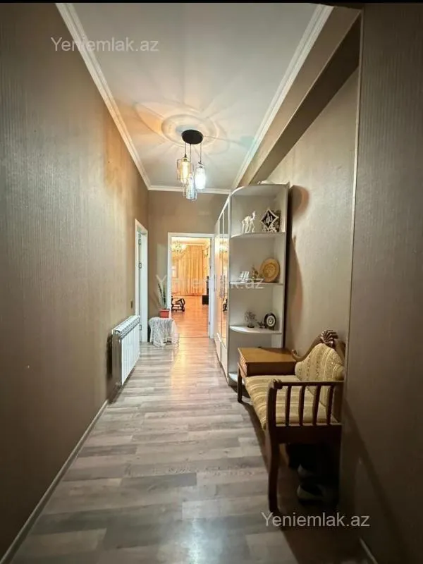 Satılır 3 otaqlı yeni tikili 101 m²