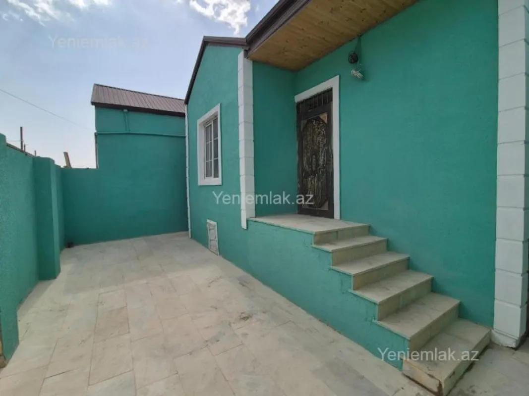Satılır 2 otaqlı həyət evi 56 m²