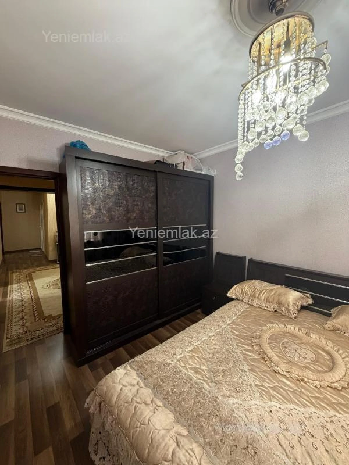Satılır 5 otaqlı köhnə tikili 120 m²