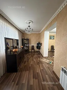 Satılır 5 otaqlı köhnə tikili 120 m²