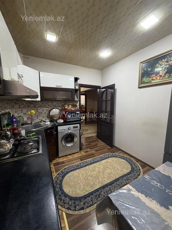 Satılır 5 otaqlı köhnə tikili 120 m²