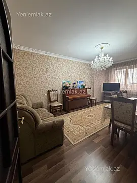 Satılır 5 otaqlı köhnə tikili 120 m²