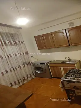 Satılır 3 otaqlı köhnə tikili 70 m²