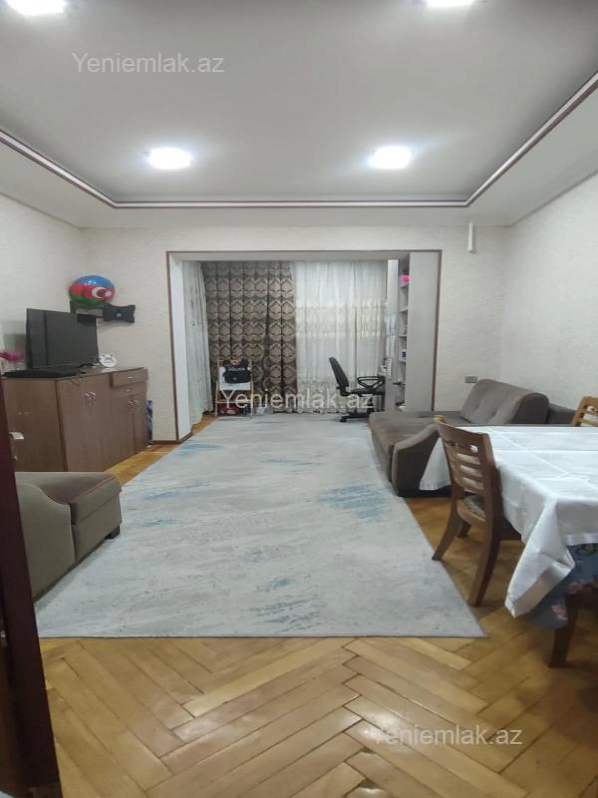 Satılır 3 otaqlı köhnə tikili 70 m²