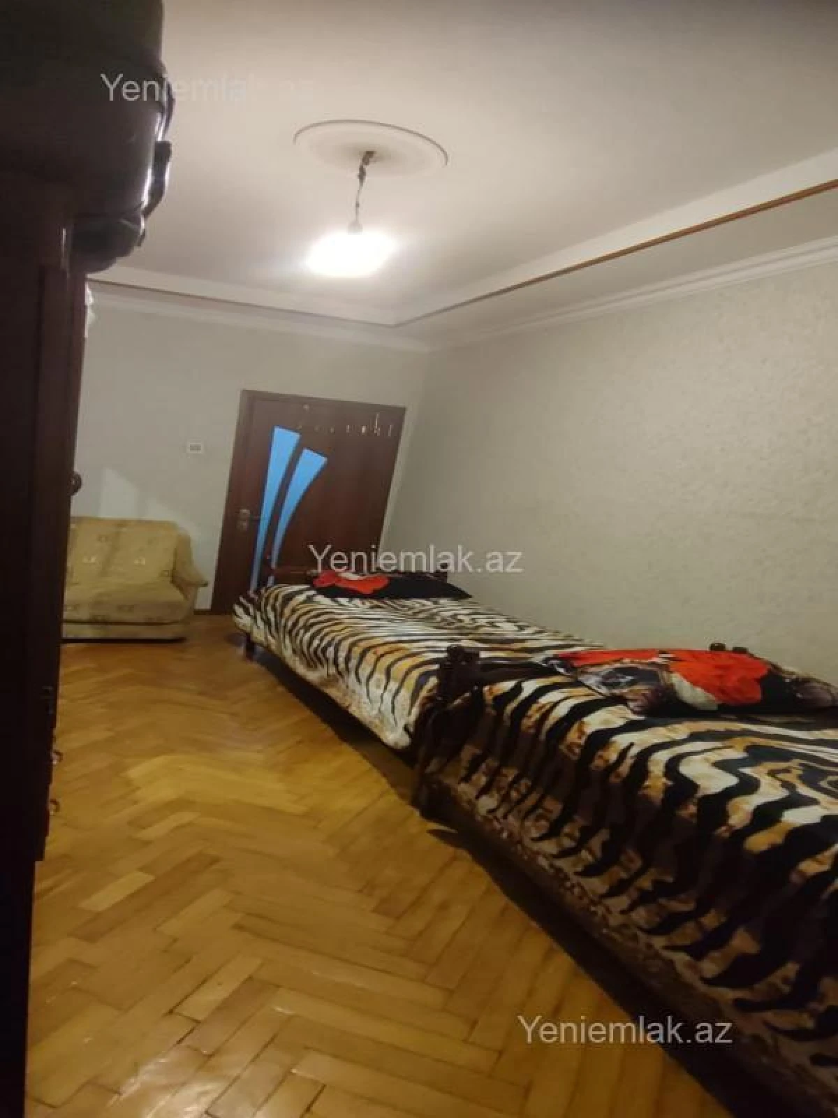 Satılır 3 otaqlı köhnə tikili 70 m²