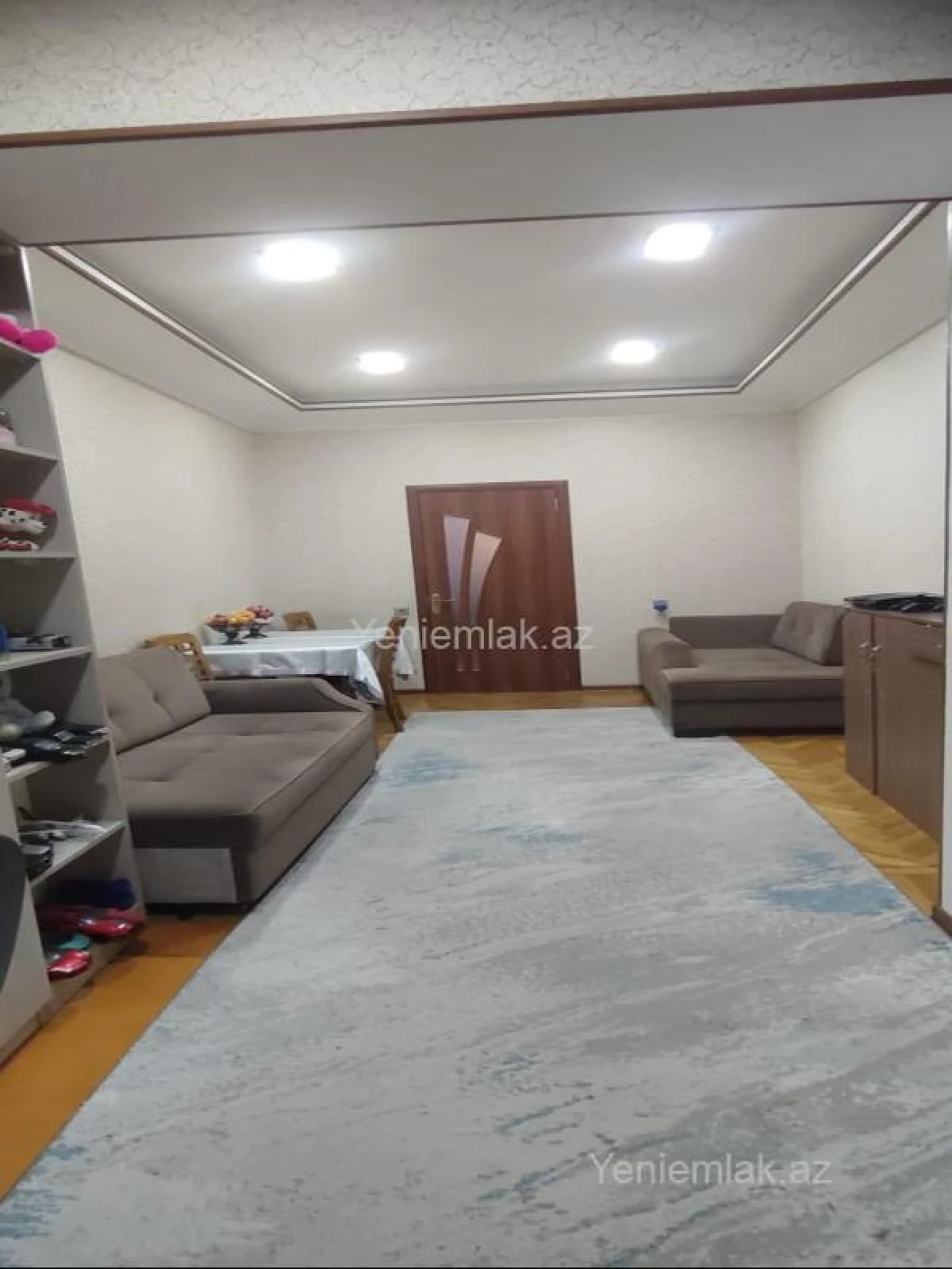 Satılır 3 otaqlı köhnə tikili 70 m²