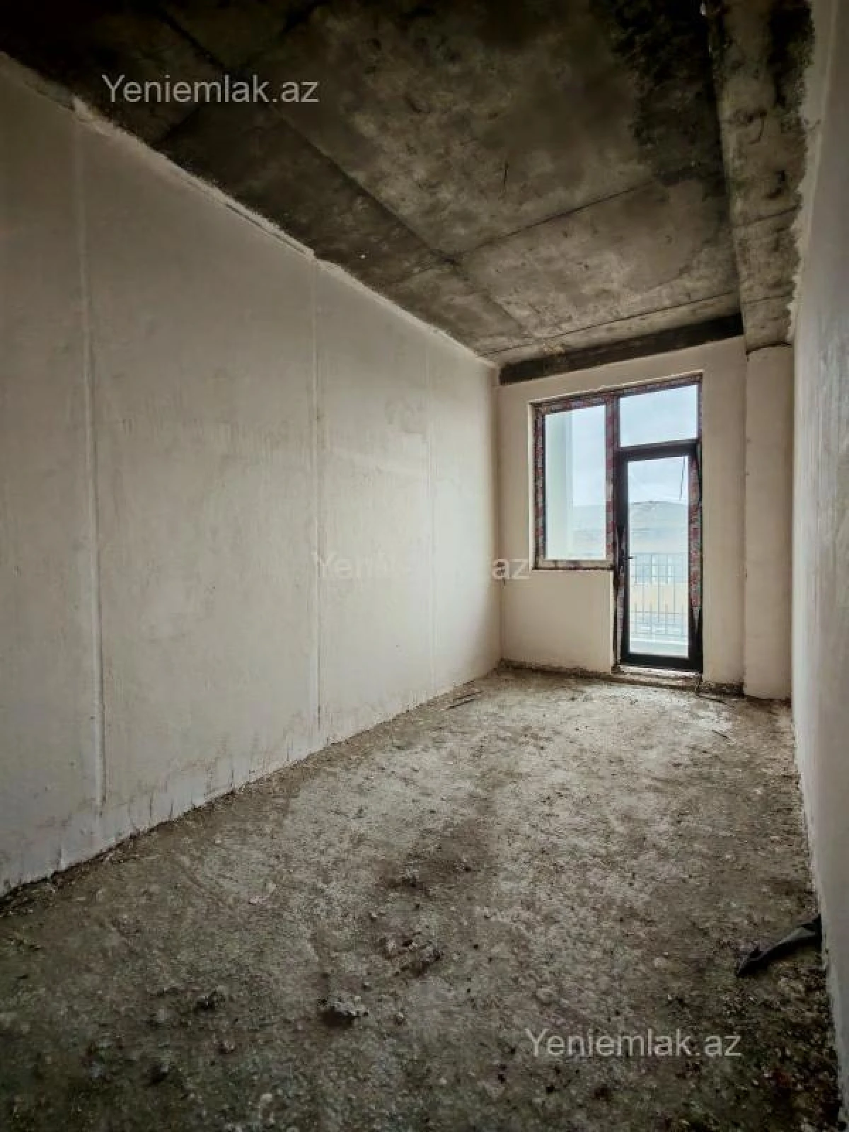 Satılır 2 otaqlı yeni tikili 65 m²