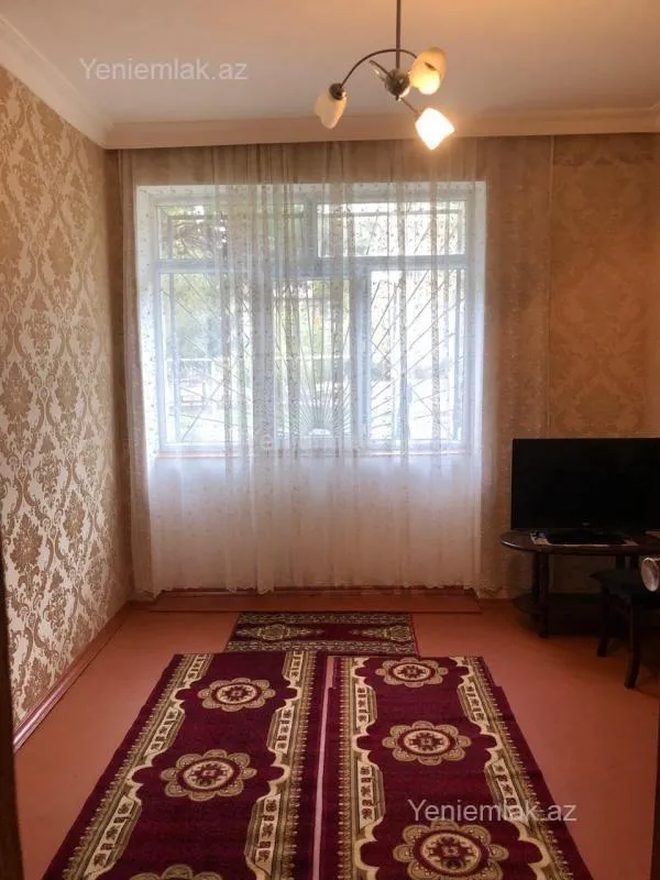 Satılır 3 otaqlı köhnə tikili 65 m²
