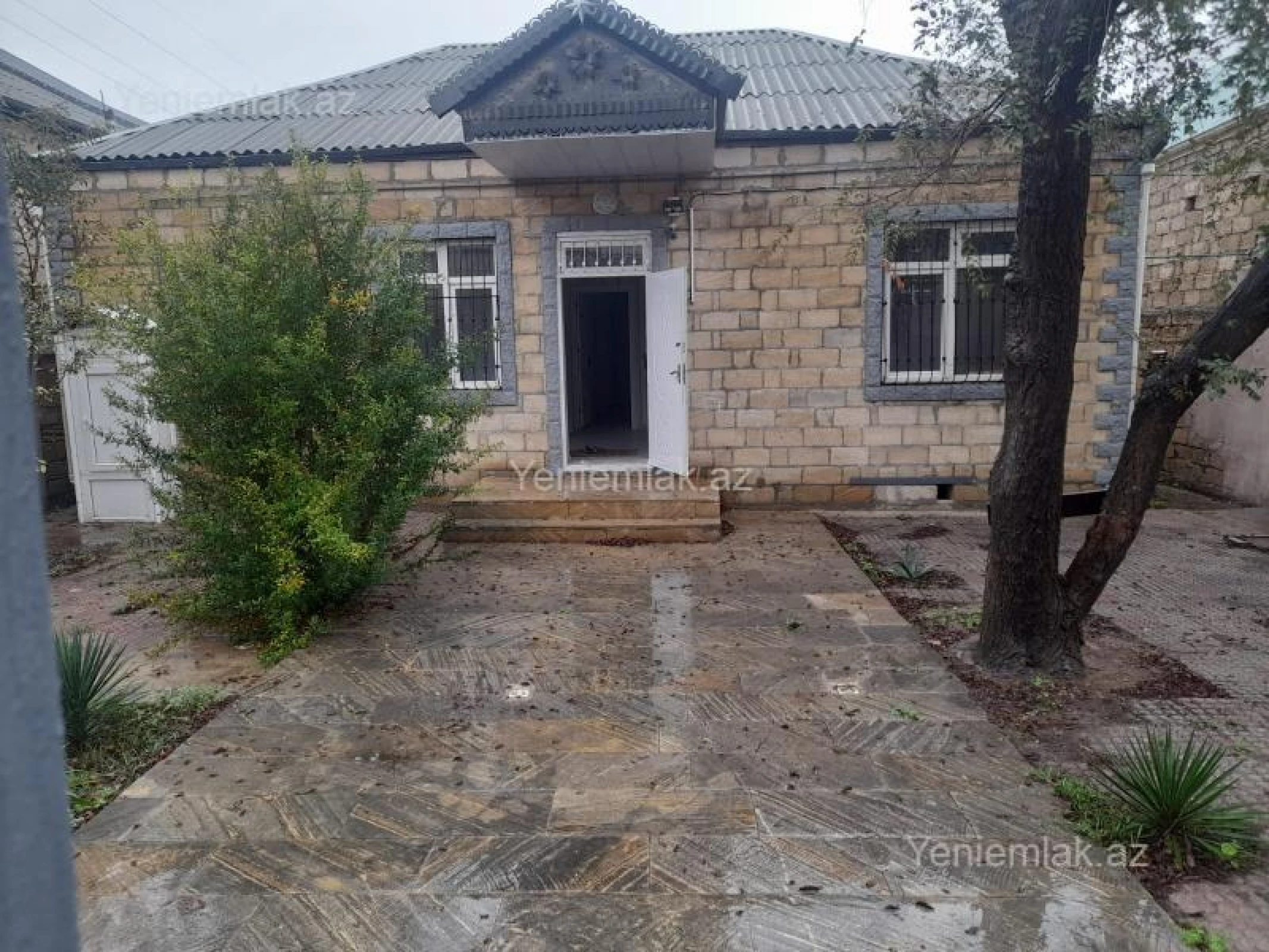 Satılır 3 otaqlı həyət evi 120 m²