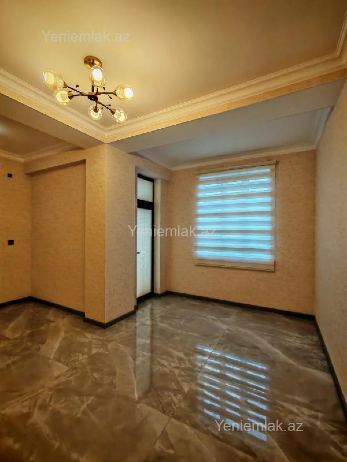 Satılır 3 otaqlı yeni tikili 85 m²