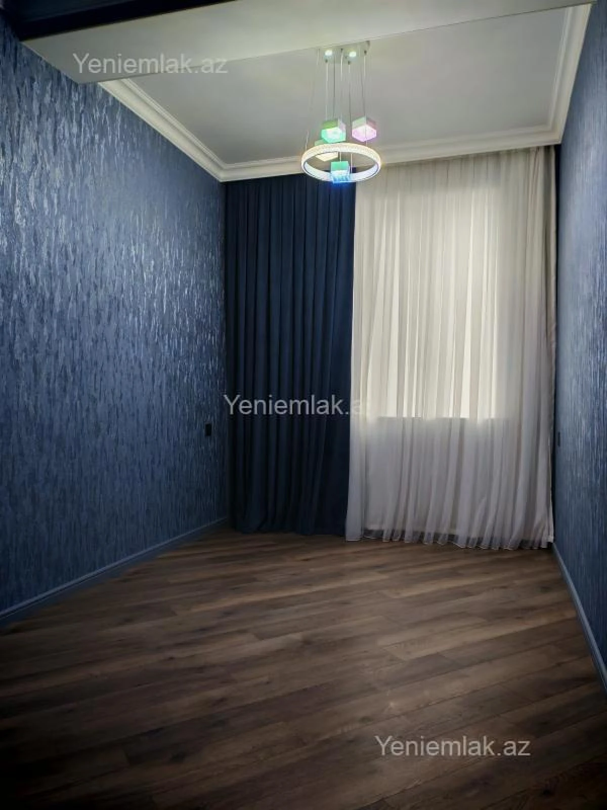 Satılır 3 otaqlı yeni tikili 85 m²