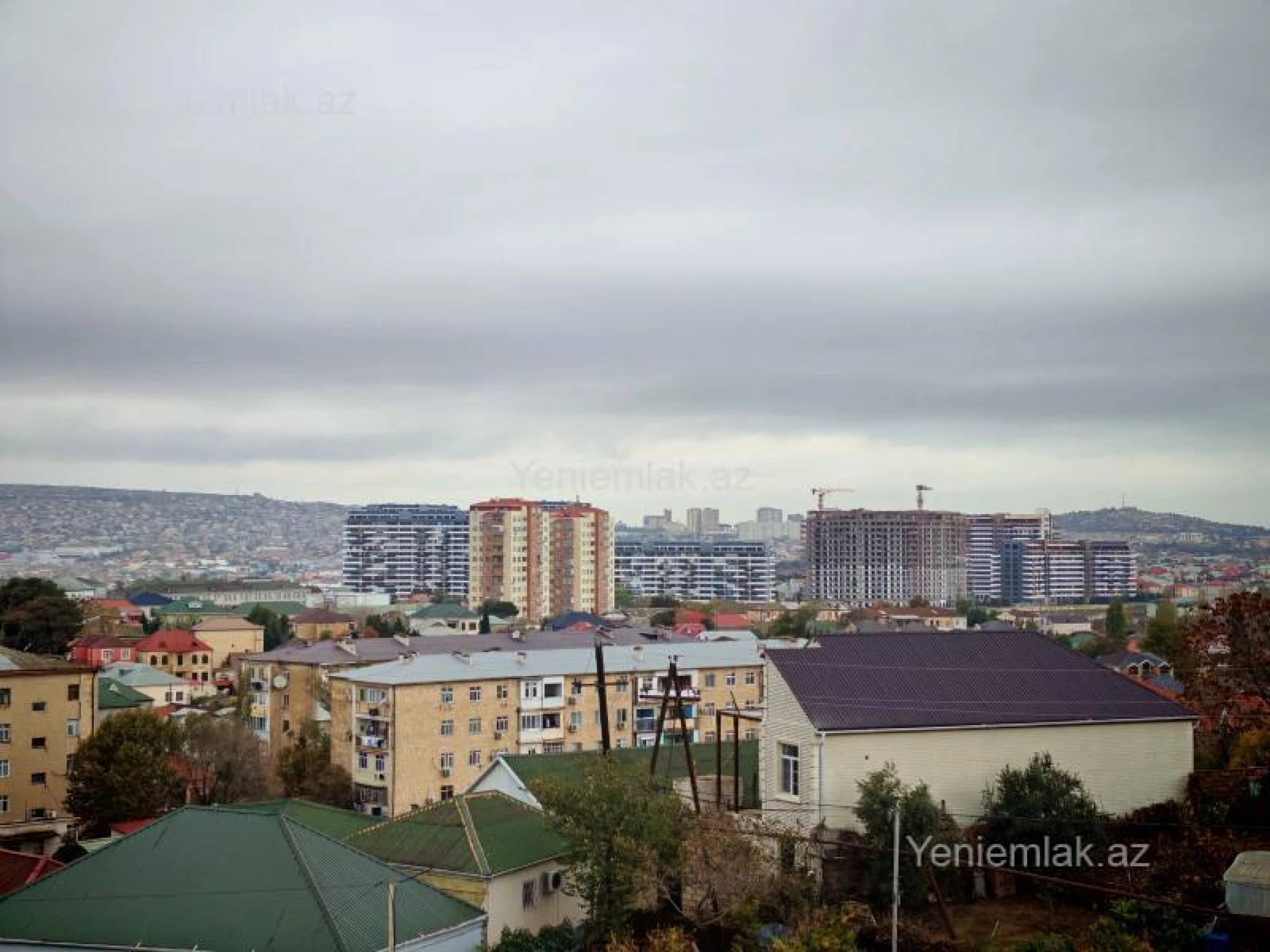 Satılır 3 otaqlı yeni tikili 85 m²