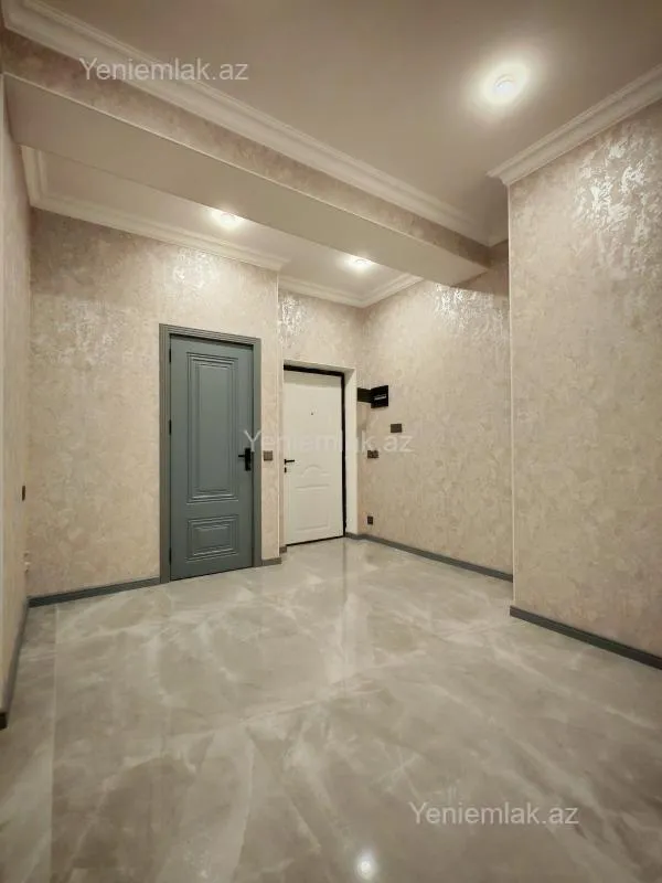 Satılır 3 otaqlı yeni tikili 85 m²