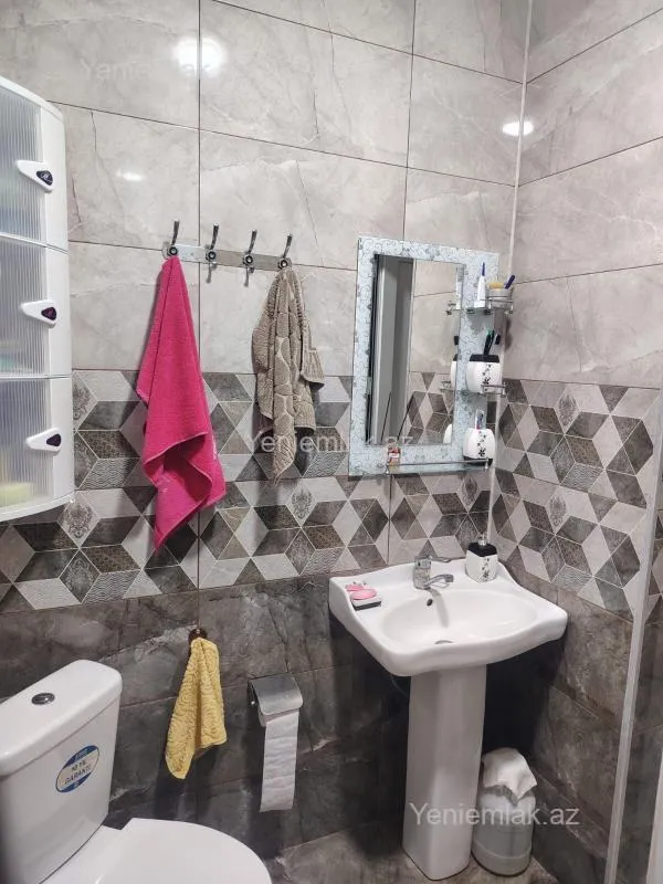 Satılır 3 otaqlı həyət evi 100 m²