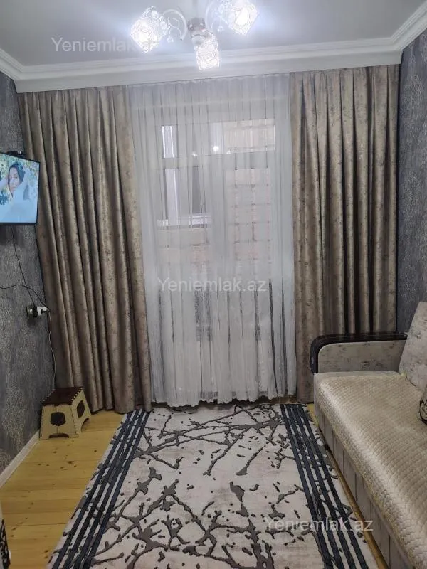 Satılır 3 otaqlı həyət evi 100 m²