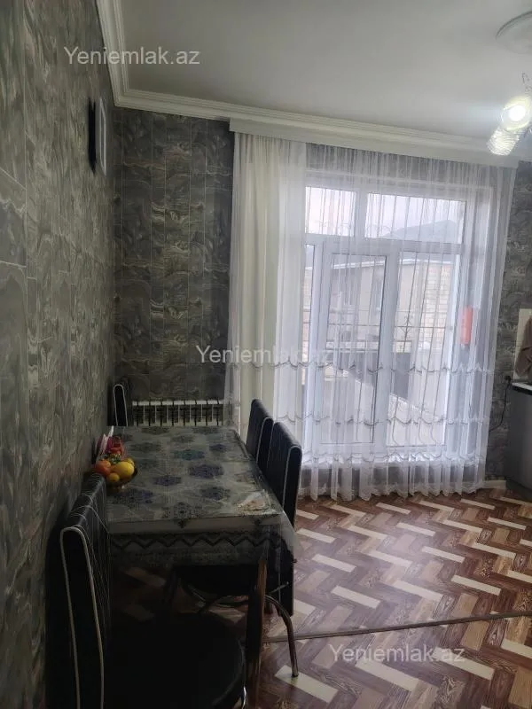Satılır 3 otaqlı həyət evi 100 m²