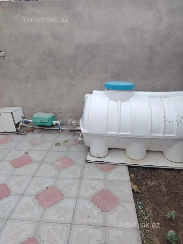 Satılır 3 otaqlı həyət evi 100 m²