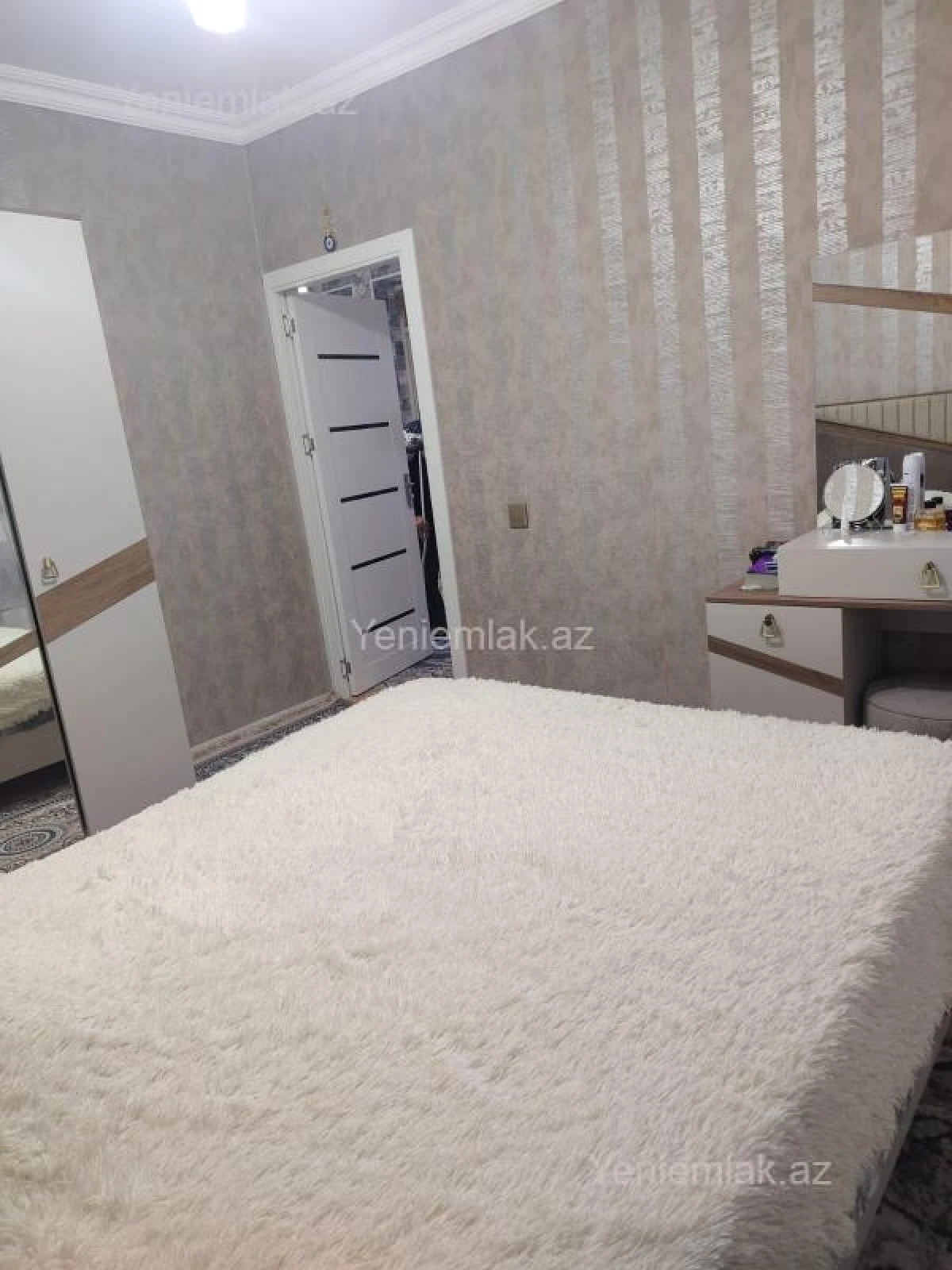 Satılır 3 otaqlı həyət evi 100 m²