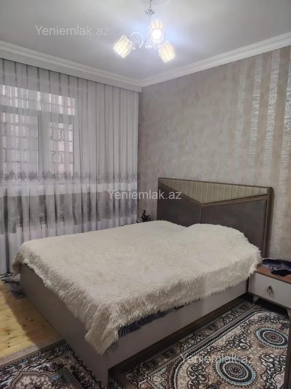 Satılır 3 otaqlı həyət evi 100 m²