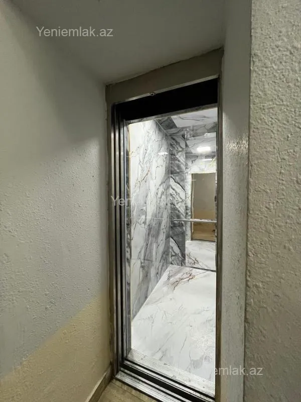 Satılır 3 otaqlı yeni tikili 75 m²