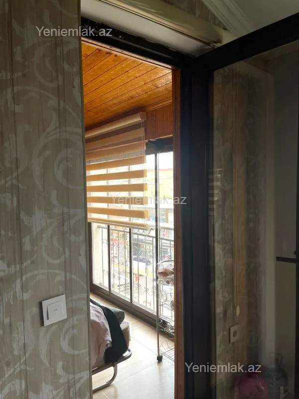 Satılır 3 otaqlı yeni tikili 75 m²