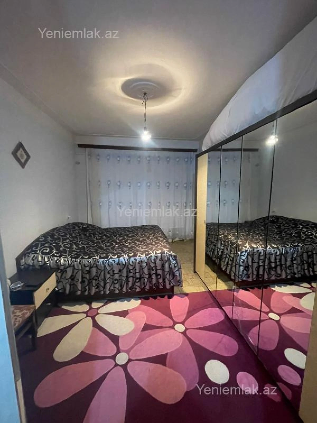 Satılır 3 otaqlı köhnə tikili 80 m²