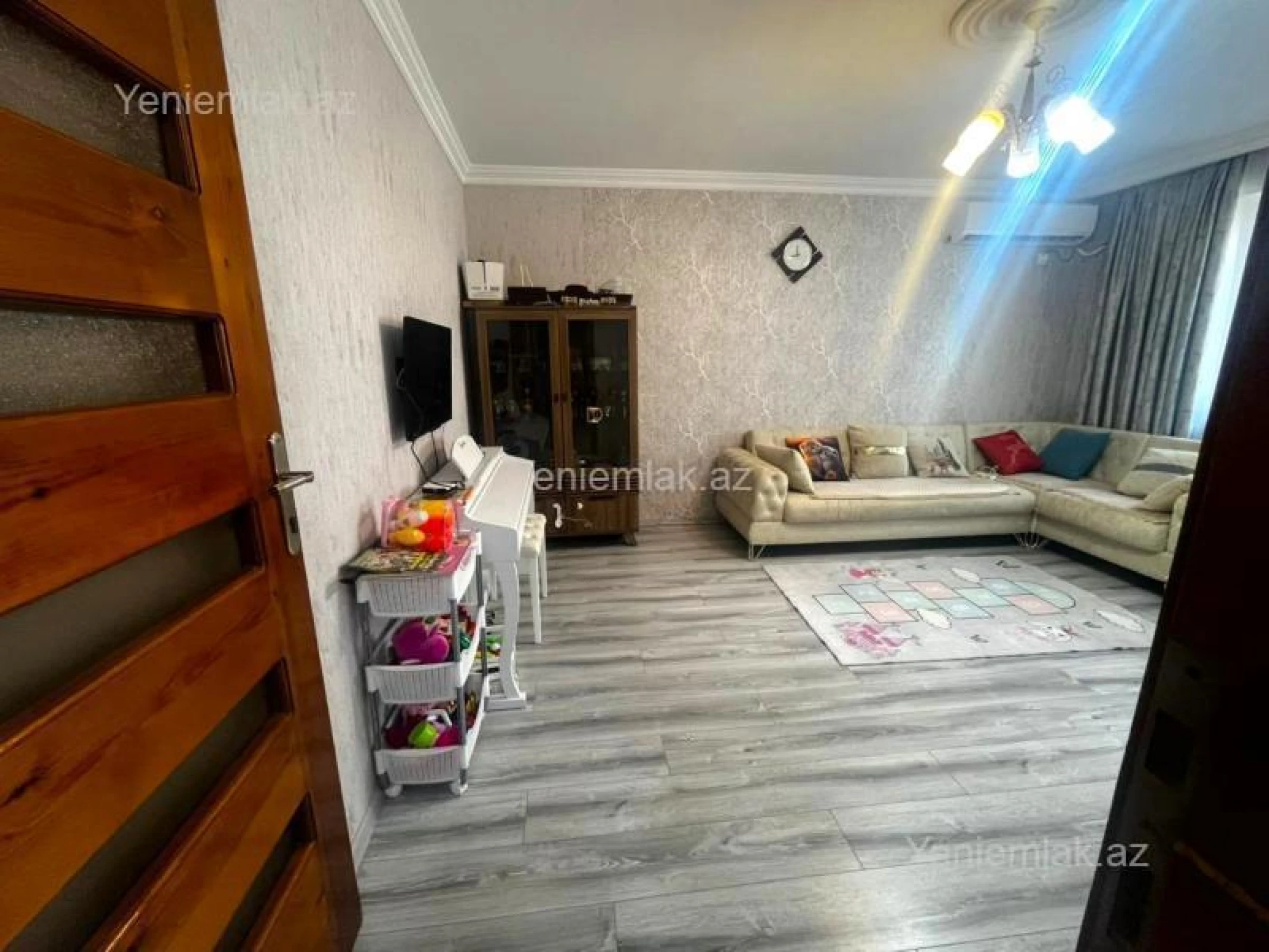 Satılır 3 otaqlı köhnə tikili 78 m²