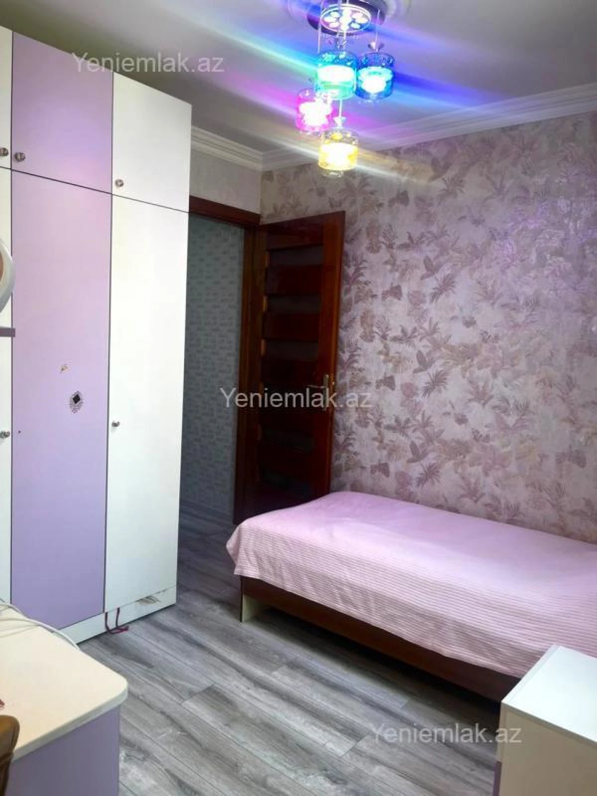 Satılır 3 otaqlı köhnə tikili 78 m²