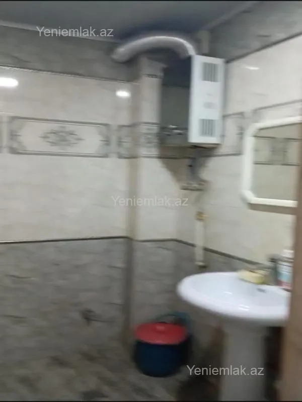 Satılır 2 otaqlı köhnə tikili 47 m²