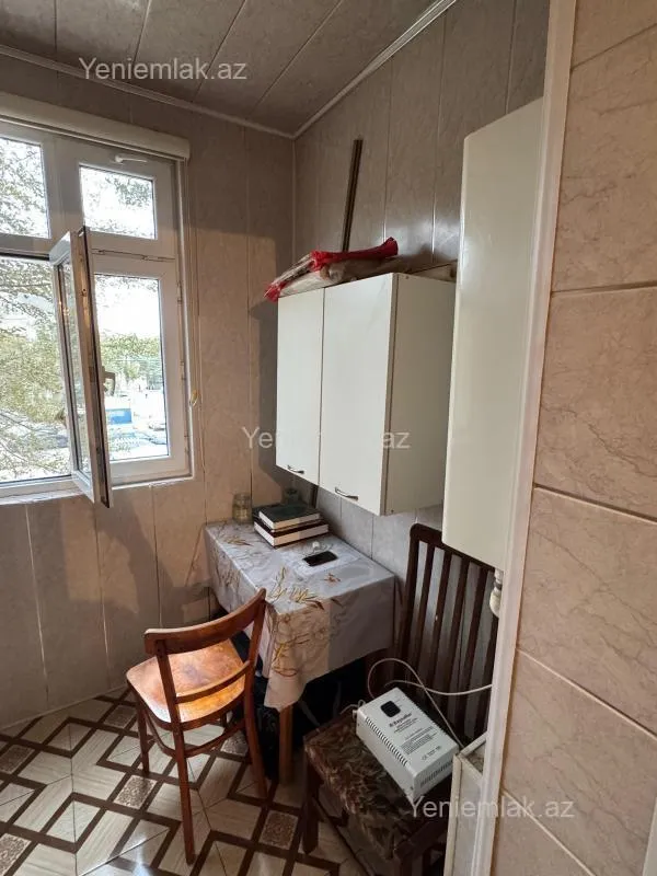 Satılır 2 otaqlı köhnə tikili 47 m²