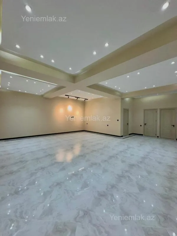Satılır 6 otaqlı həyət evi 350 m²