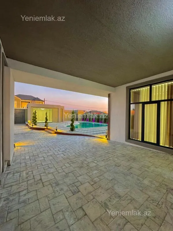 Satılır 6 otaqlı həyət evi 350 m²