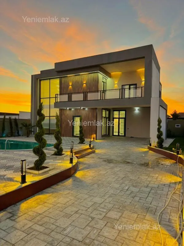 Satılır 6 otaqlı həyət evi 350 m²