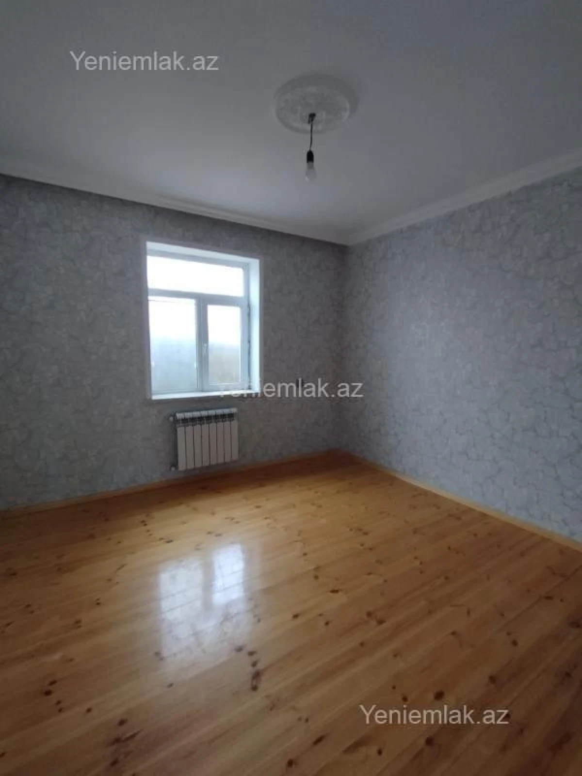 Satılır 4 otaqlı həyət evi 100 m²