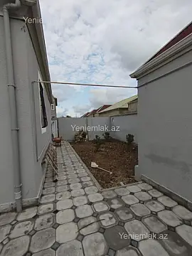 Satılır 4 otaqlı həyət evi 100 m²