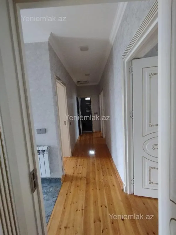 Satılır 4 otaqlı həyət evi 100 m²