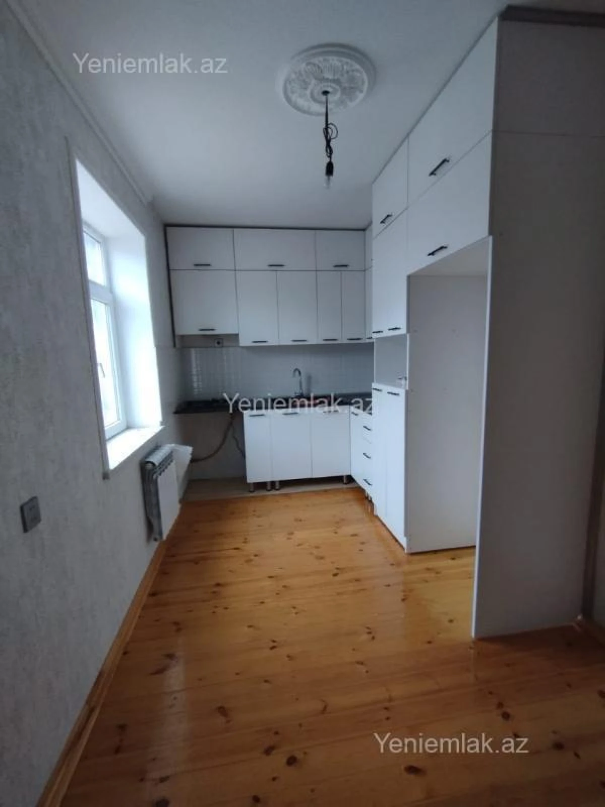 Satılır 4 otaqlı həyət evi 100 m²