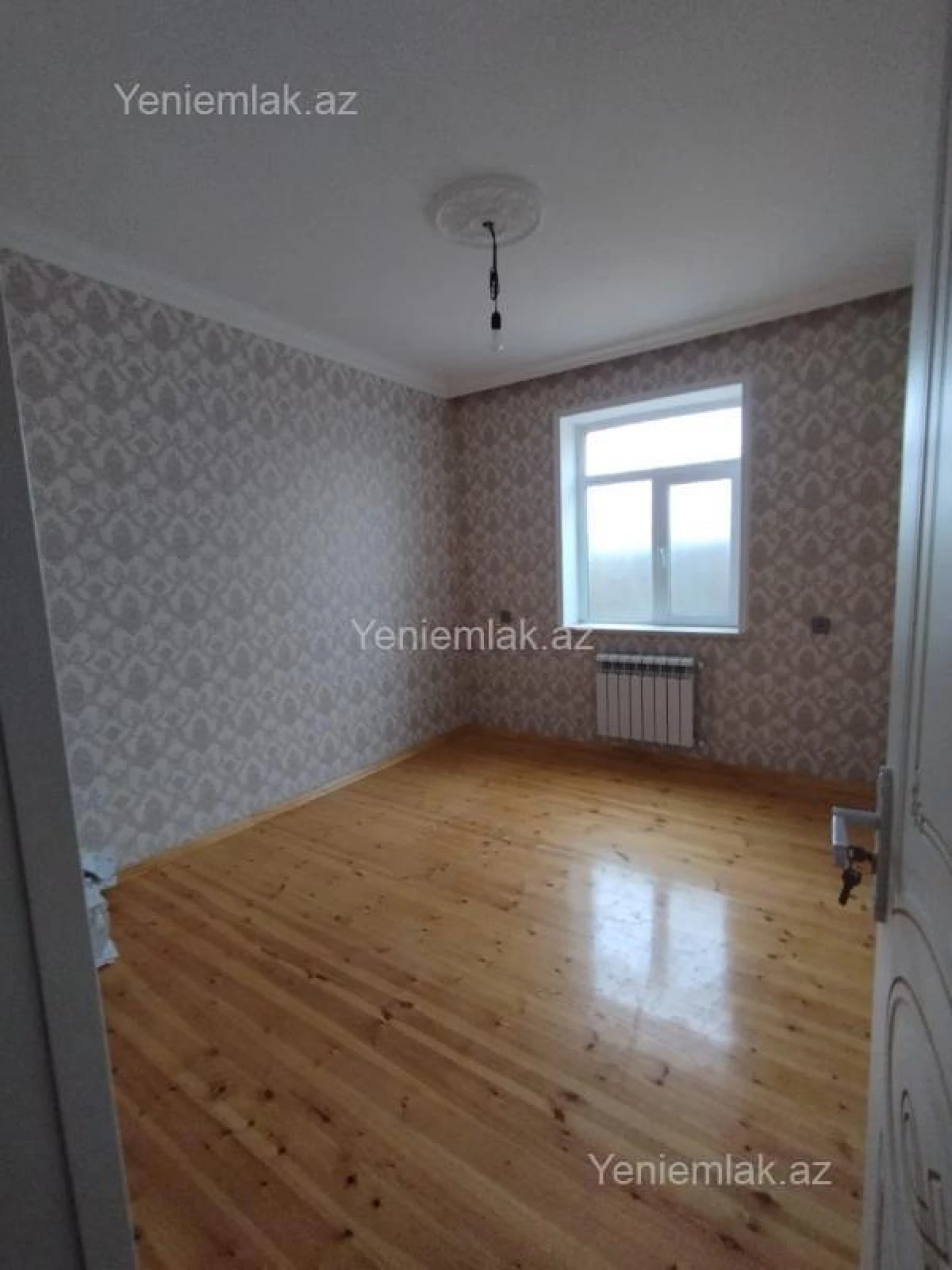 Satılır 4 otaqlı həyət evi 100 m²