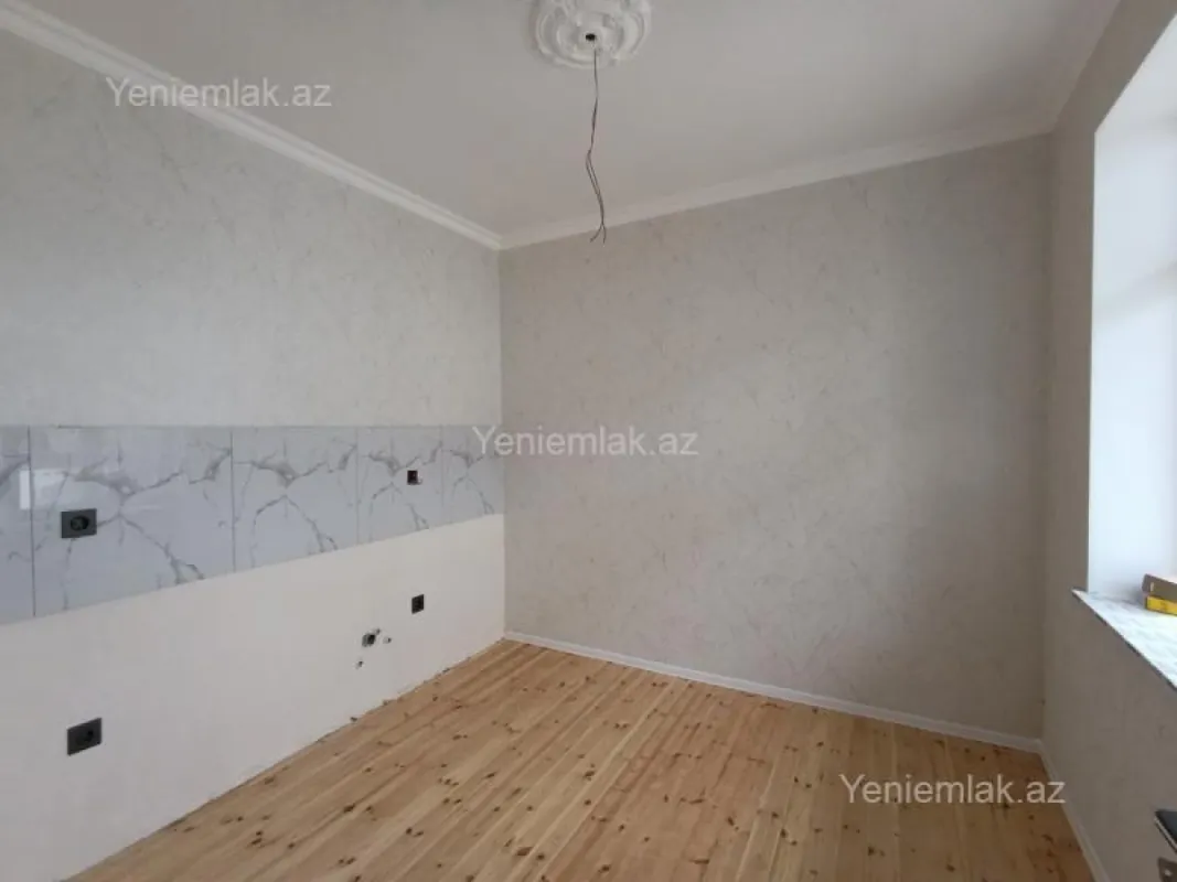 Satılır 2 otaqlı həyət evi 60 m²