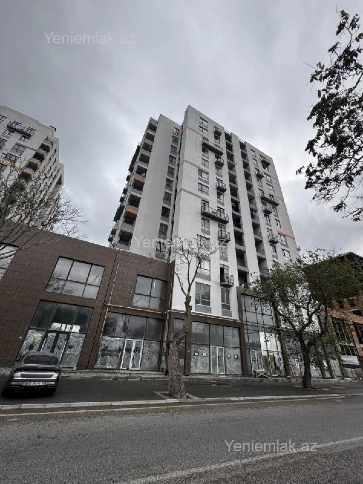 Satılır 2 otaqlı yeni tikili 76 m²