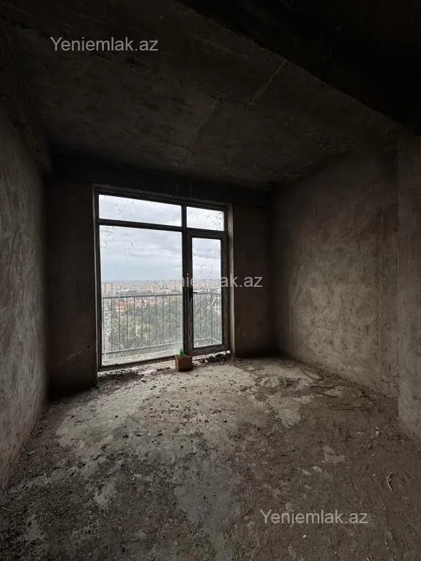 Satılır 2 otaqlı yeni tikili 76 m²