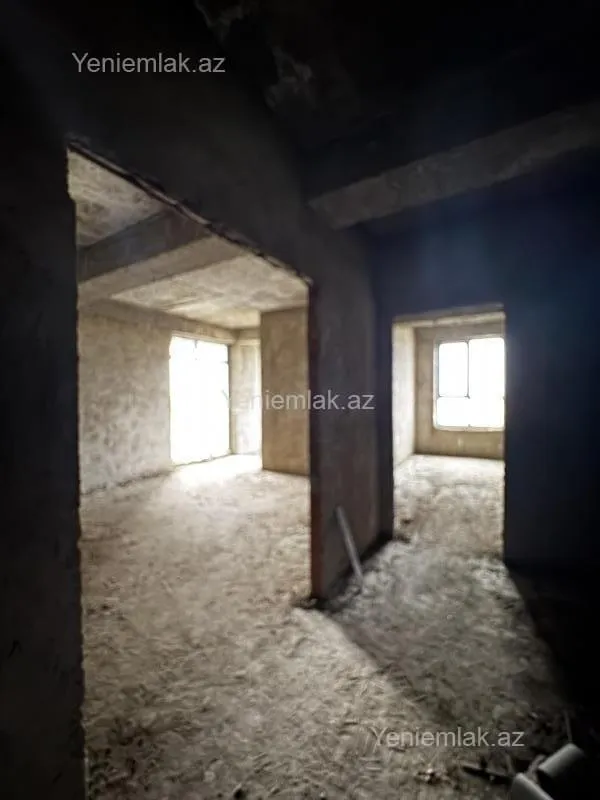 Satılır 2 otaqlı yeni tikili 76 m²