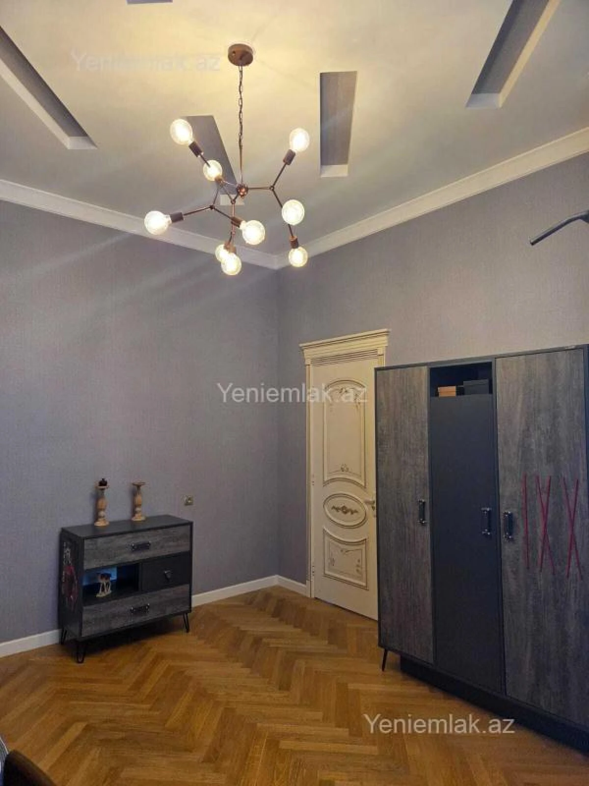 Satılır 7 otaqlı həyət evi 480 m²