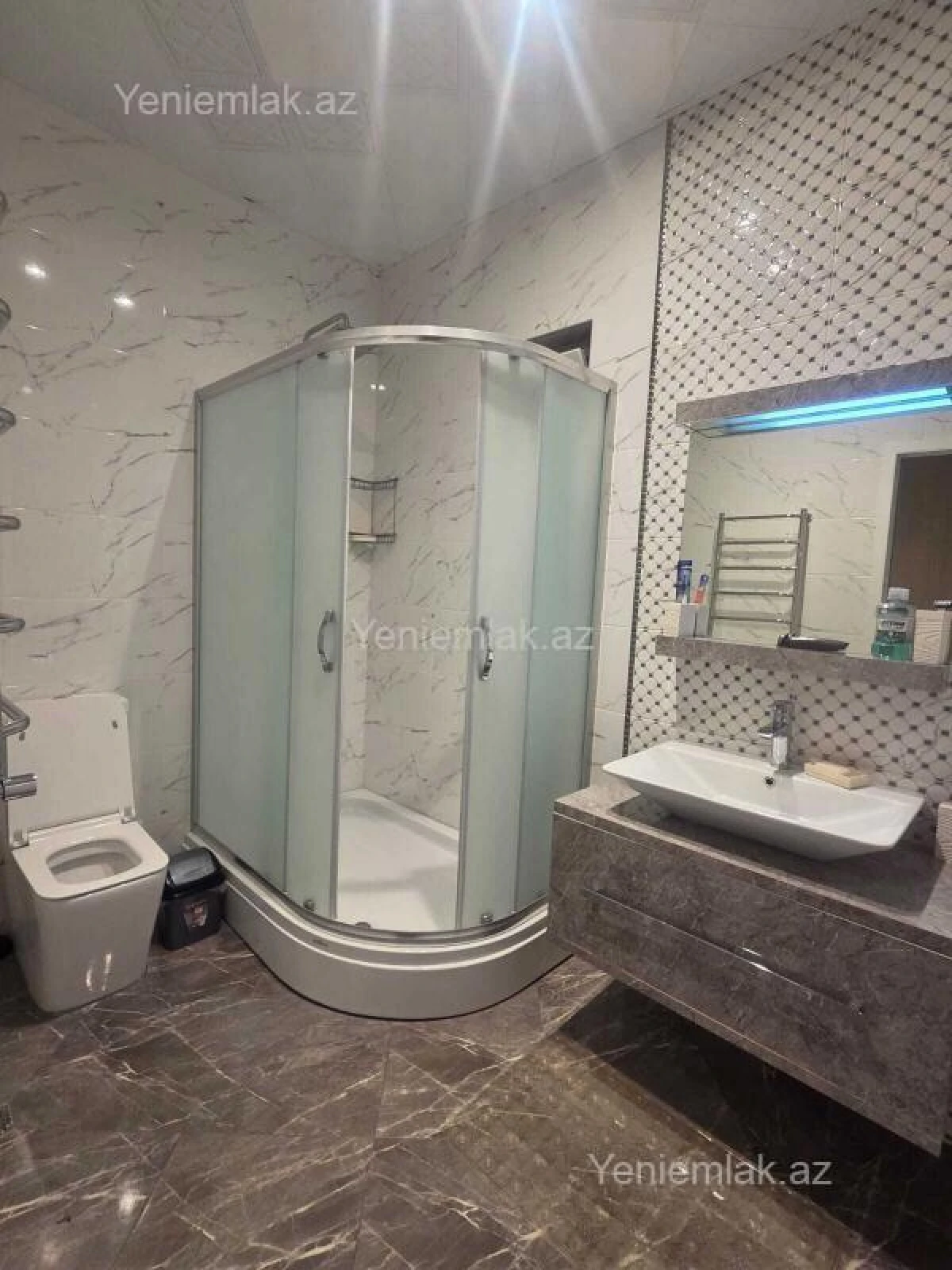 Satılır 7 otaqlı həyət evi 480 m²