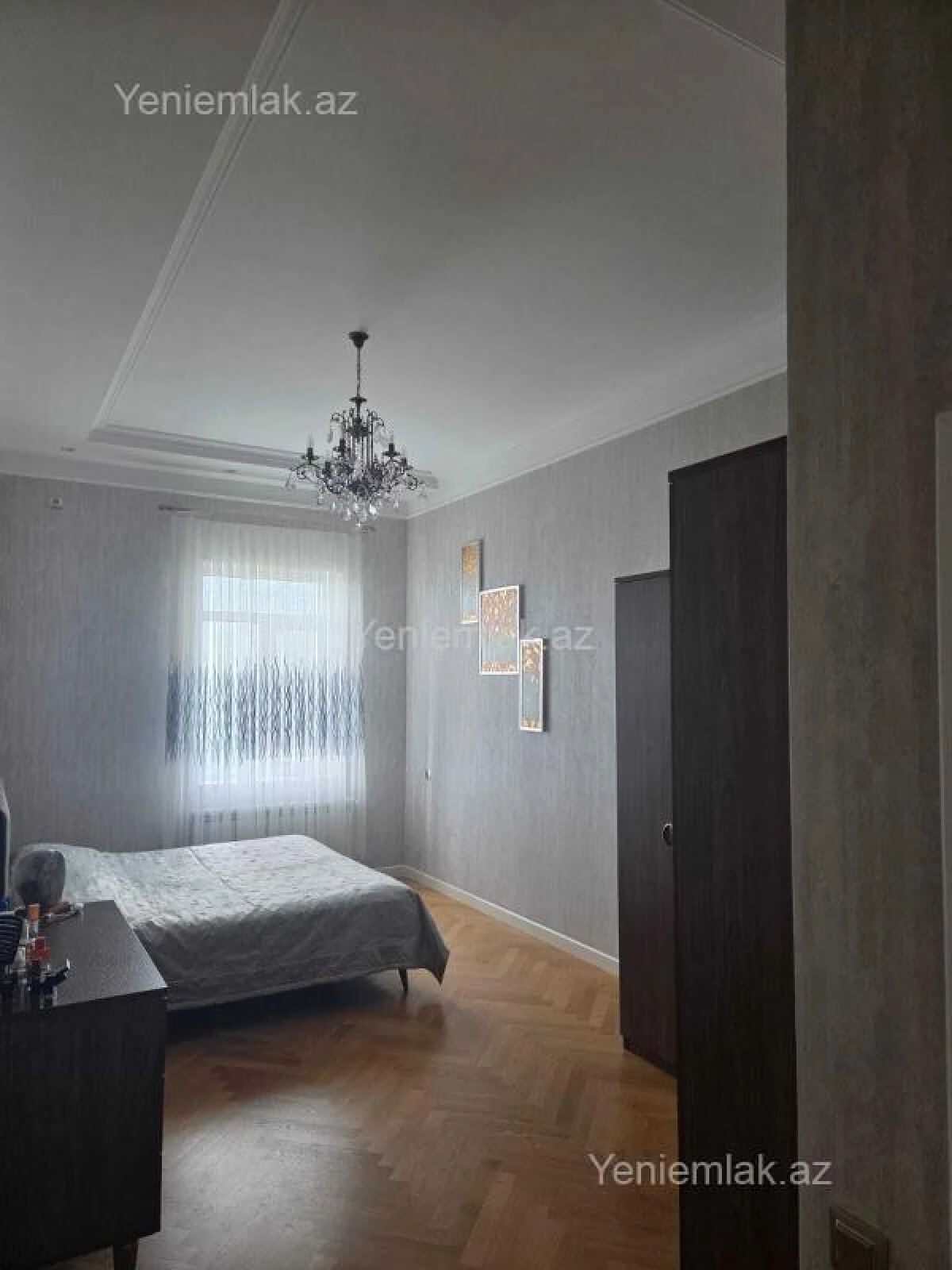 Satılır 7 otaqlı həyət evi 480 m²