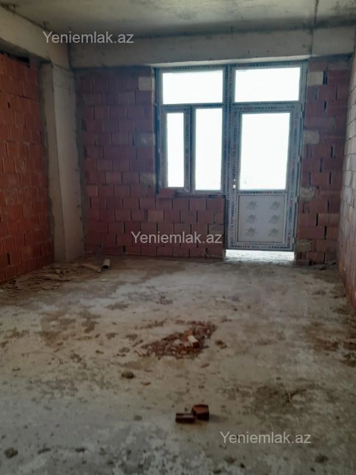 Satılır 2 otaqlı yeni tikili 82 m²
